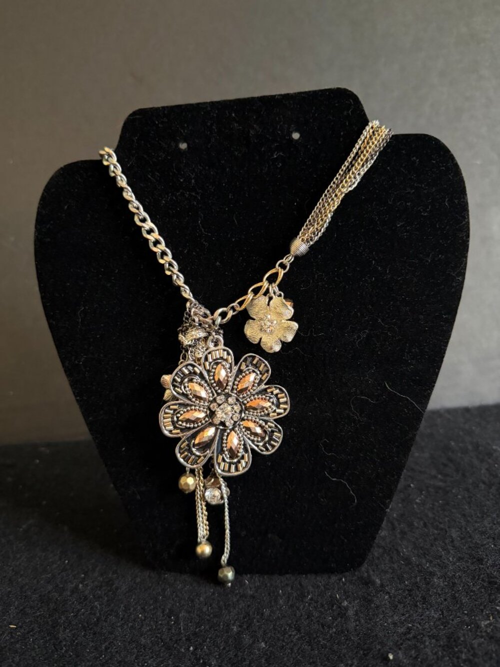 Silver-Tone Multi-Chain Flower Adjustable Pendant Necklace